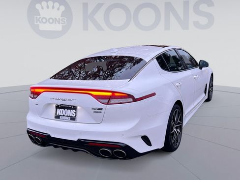 Used 2022 Kia Stinger GT-Line w/ Sun & Sound Package image 7