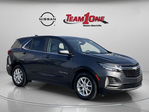 Used 2023 Chevrolet Equinox LT image 1