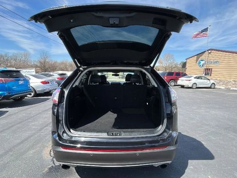 Used 2018 Ford Edge SEL w/ Equipment Group 201A image 36