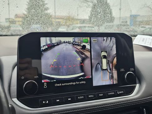 Certified 2023 Nissan Rogue SL w/ SL Premium Package image 23