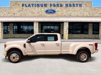 Used 2020 Ford F450 Platinum w/ FX4 Off-Road Package AWD/4WD video 3
