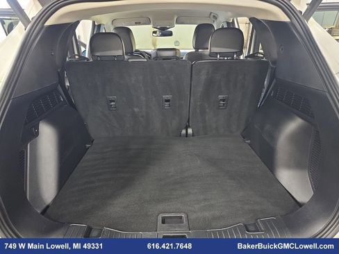 Used 2024 Ford Escape Platinum image 12