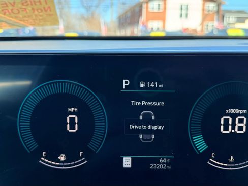 Used 2025 Hyundai Kona SEL image 21