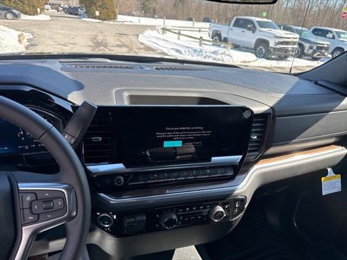New 2026 Chevrolet Silverado 1500 LT image 40