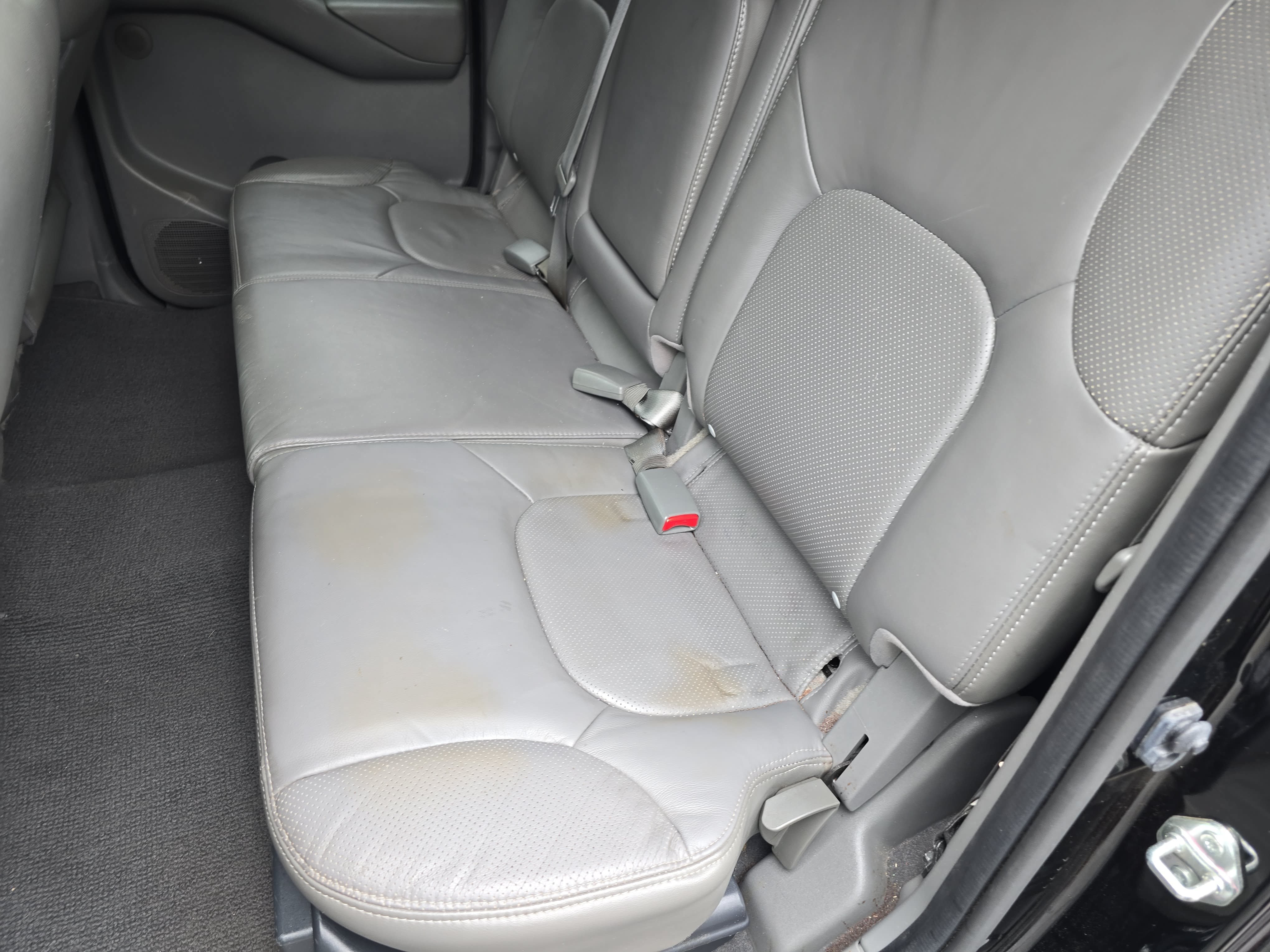 Used 2019 Nissan Frontier SL RWD image 13