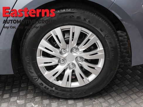 Used 2020 Toyota Corolla L w/ Carpet Mat Package (TMS) image 8