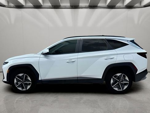 Used 2025 Hyundai Tucson SEL image 2