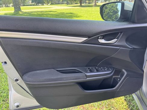 Used 2017 Honda Civic LX image 10