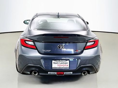 Used 2024 Toyota GR86 Premium image 6