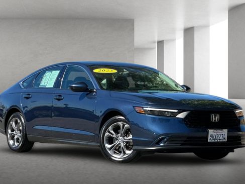 Used 2023 Honda Accord EX image 2