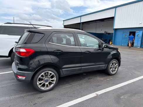 Certified 2019 Ford EcoSport Titanium FWD image 5