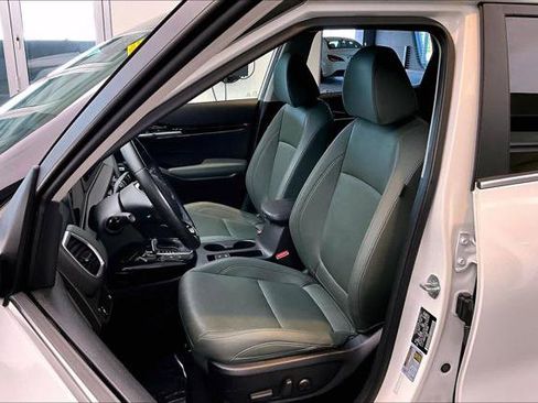 Used 2024 Kia Seltos SX AWD/4WD image 8