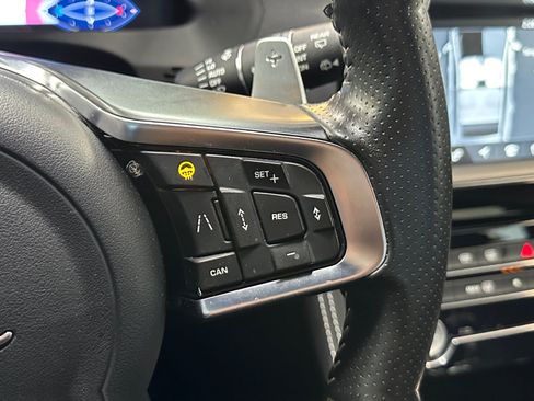 Used 2020 Jaguar F-PACE SVR AWD/4WD image 27