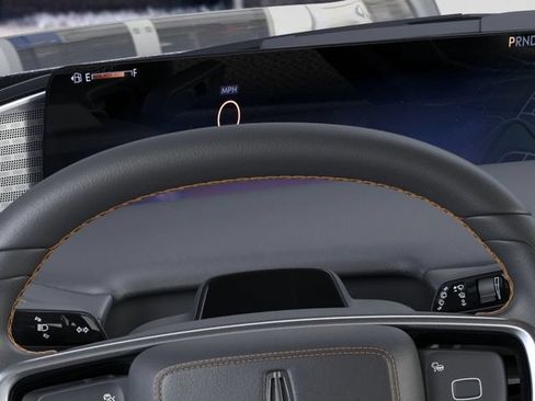 New 2026 Lincoln Navigator Black Label AWD/4WD image 13