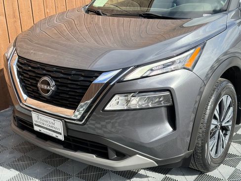 Used 2023 Nissan Rogue SV image 20