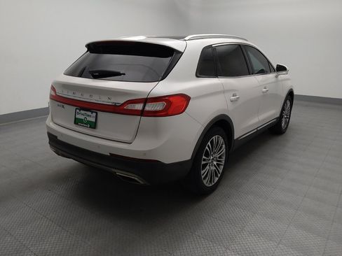 Used 2016 Lincoln MKX Reserve w/ Technology Package FWD image 9