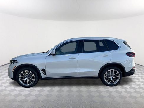 New 2026 BMW X5 xDrive40i w/ Premium Package AWD/4WD image 8