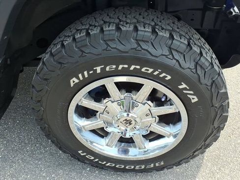 Used 2018 Jeep Wrangler Sport AWD/4WD image 12