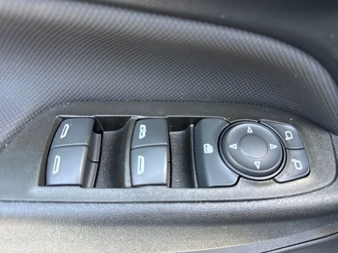 Used 2023 Chevrolet Equinox RS w/ RS Leather Package image 15