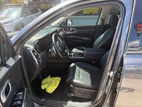 Used 2022 Kia Sorento SX FWD image 8