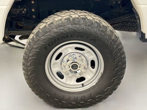 Used 2017 Ford F350 XL image 36