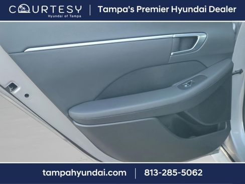 Certified 2023 Hyundai Sonata SEL w/ Convenience Package image 8