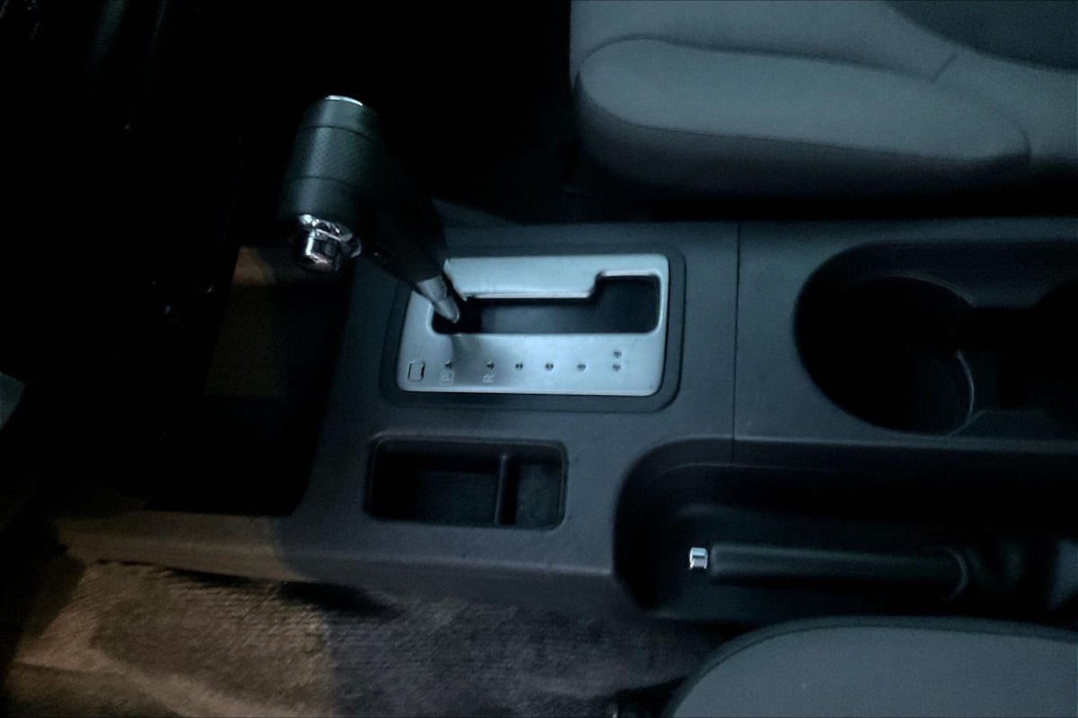 Used 2015 Nissan Xterra S RWD image 17