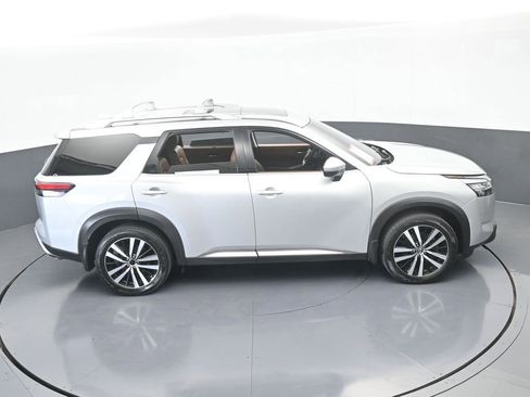 Used 2023 Nissan Pathfinder Platinum image 72