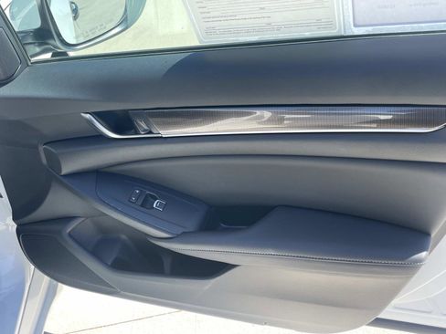 Used 2020 Honda Accord Sport image 19