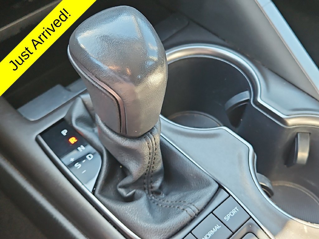Used 2024 Toyota Camry XSE FWD image 30