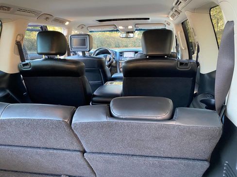 Used 2017 INFINITI QX80 4WD w/ Driver Assistance Package image 62