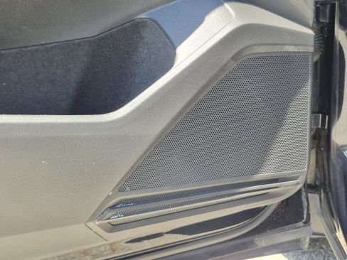 Used 2021 Volkswagen Tiguan S FWD image 25