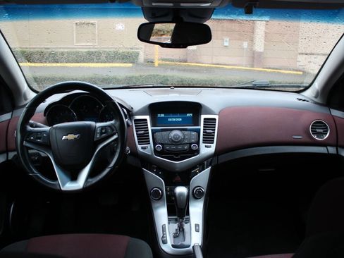 Used 2012 Chevrolet Cruze LT w/ RS Package image 13