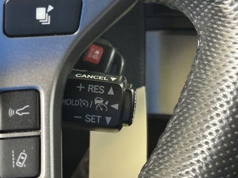 Used 2022 Toyota Tacoma SR5 image 32