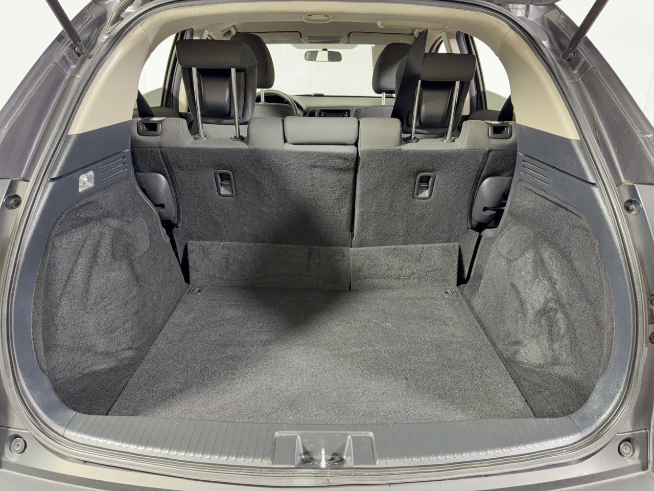 Used 2022 Honda HR-V LX image 28