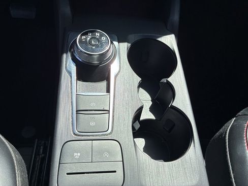 Certified 2025 Ford Escape ST-Line AWD/4WD image 30