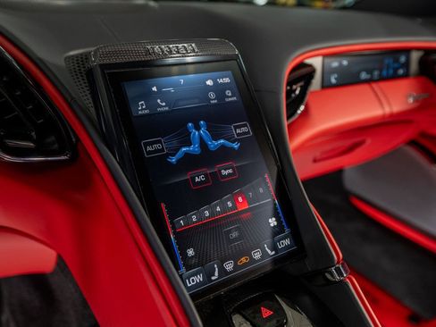 Certified 2022 Ferrari Roma RWD image 25