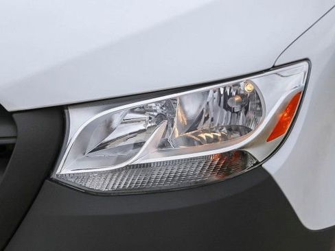 New 2025 Mercedes-Benz Sprinter 2500 image 7