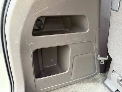 Used 2014 Honda Odyssey EX-L image 25
