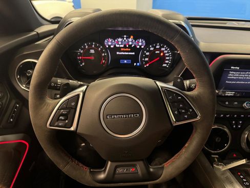 Used 2019 Chevrolet Camaro ZL1 image 22