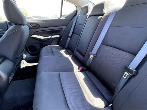 Used 2025 Nissan Altima 2.5 SV image 24