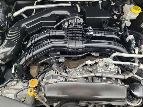 Used 2020 Subaru Impreza 2.0i Limited image 30