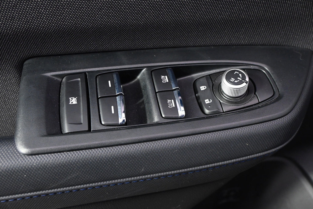 Used 2025 Subaru Forester Premium AWD/4WD image 23
