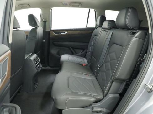 New 2026 Volkswagen Atlas SE FWD image 34