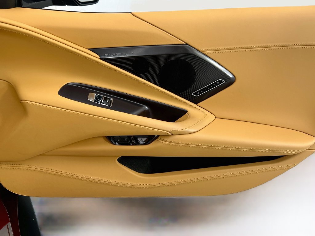 Used 2023 Chevrolet Corvette Stingray Premium Conv w/ Z51 Performance Package RWD image 20