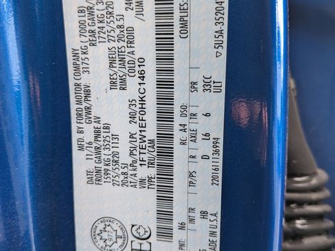 Used 2017 Ford F150 Lariat w/ Equipment Group 501A Mid image 34