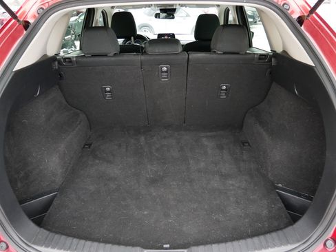 Used 2019 MAZDA CX-5 Sport image 18