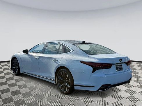 Used 2022 Lexus LS 500 F Sport w/ Accessory Package (Z1) AWD/4WD image 4