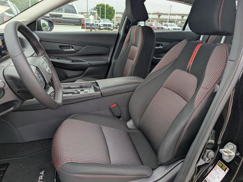 New 2026 Nissan Sentra SR FWD image 19