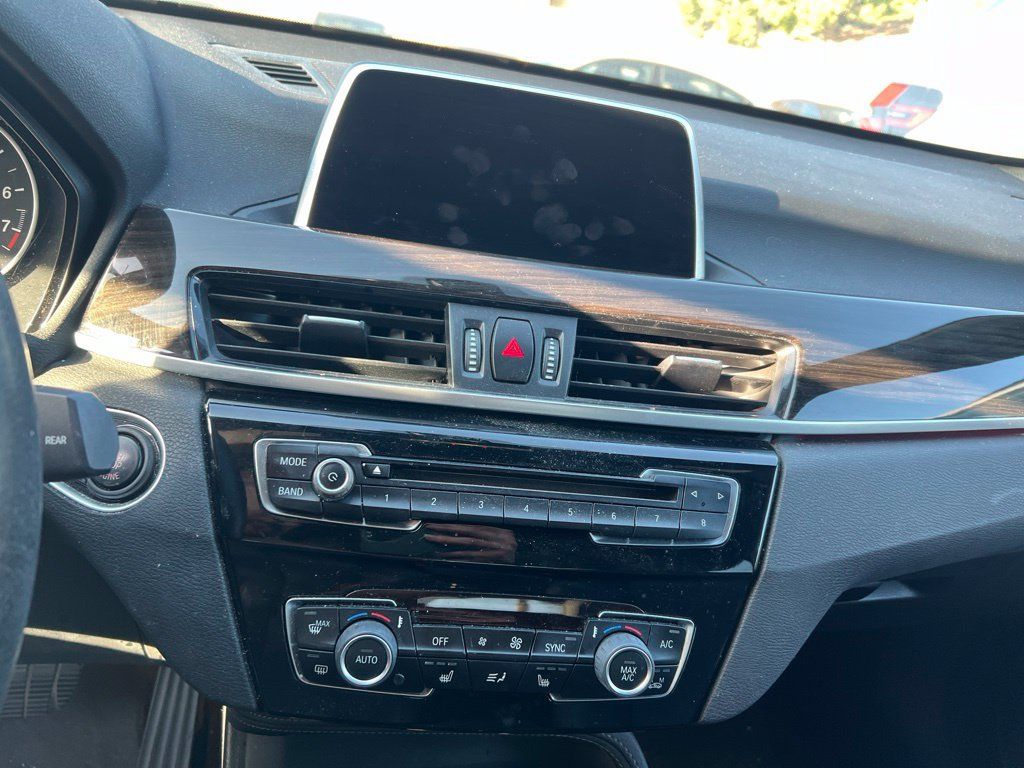 Used 2018 BMW X1 sDrive28i FWD image 16